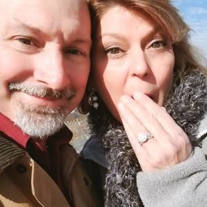 Meet your Posher, Carie